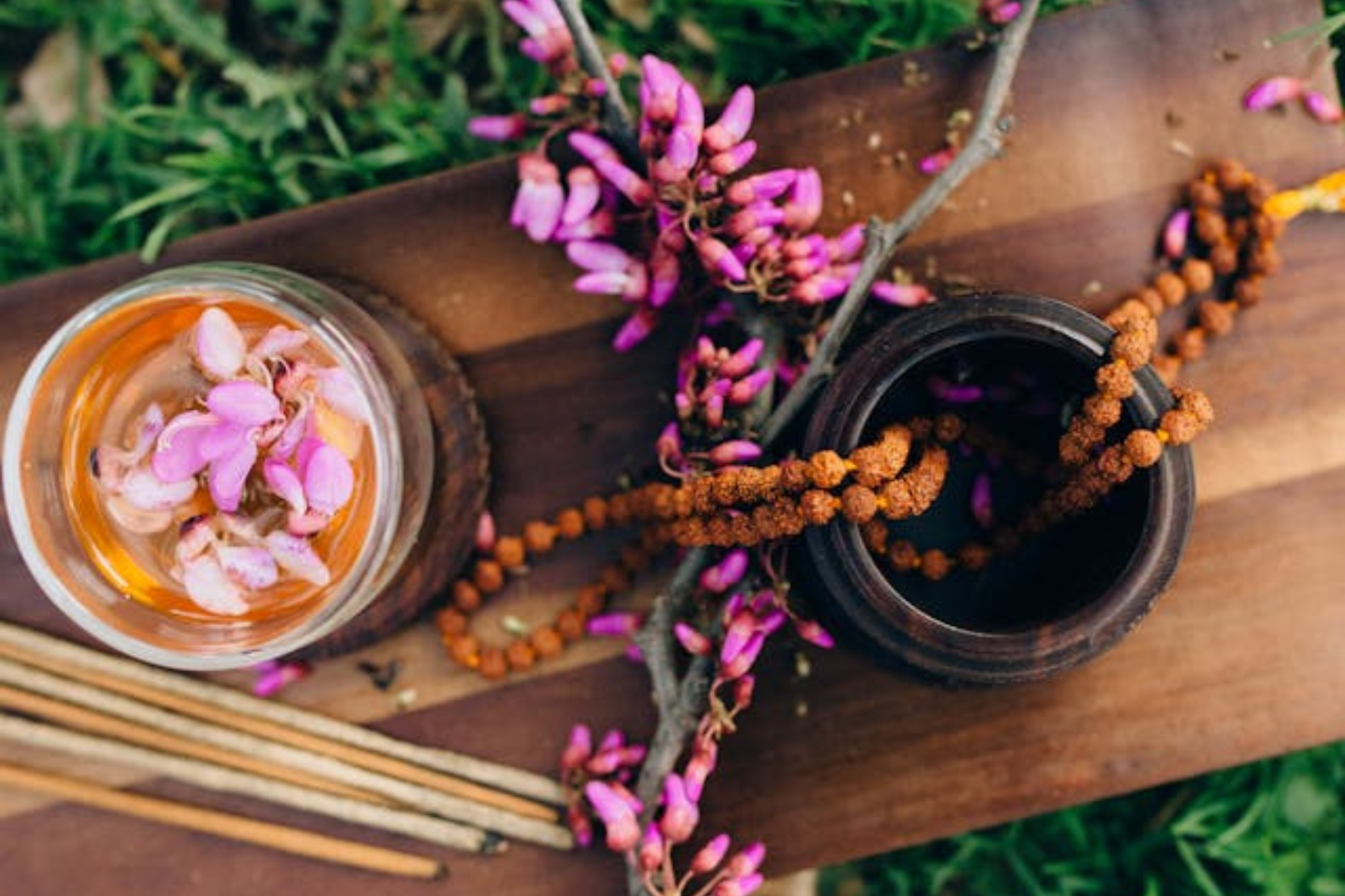 Spiritual healing for humans & animals in Zurich. Release blockages & find inner balance. Distance healing & on-site sessions.